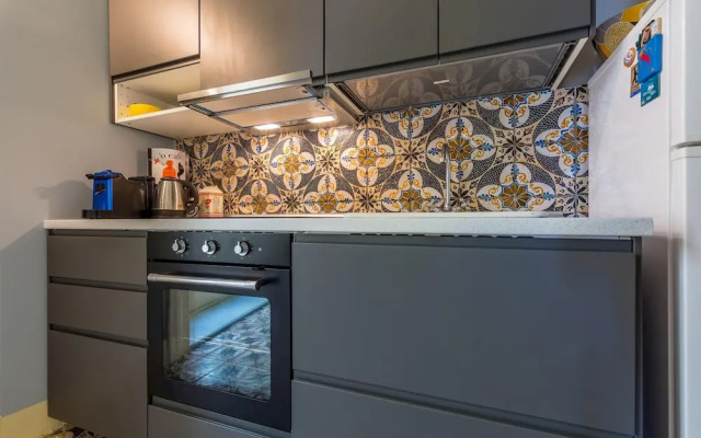 Donna Costanza - Stylish and Panoramic Flat