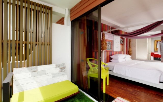 Patong Beach Hotel (SHA Extra Plus)