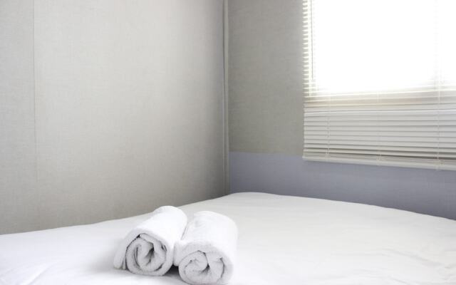 Contemporary 2br the Suites @ Metro Apartment