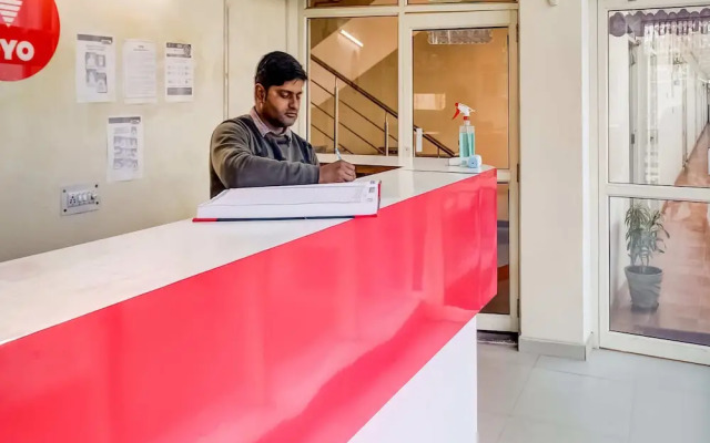 OYO 10877 Hotel R K Residency