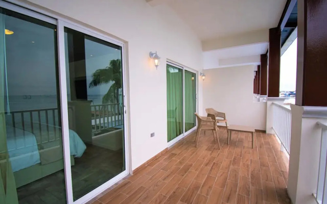 Bartolome Oceanfront Suites