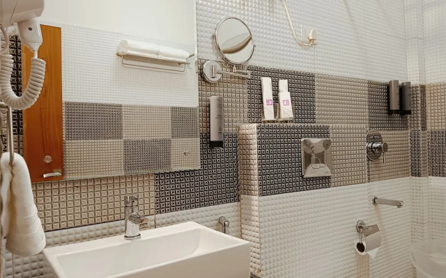 Mount Polaris Suites & Spa