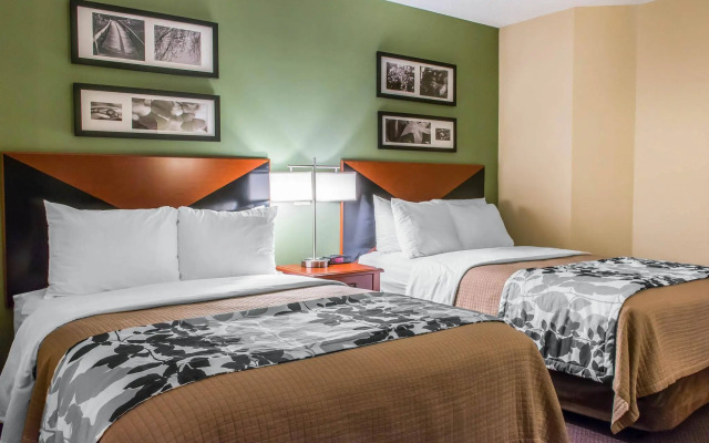 Sleep Inn & Suites of Lancaster County