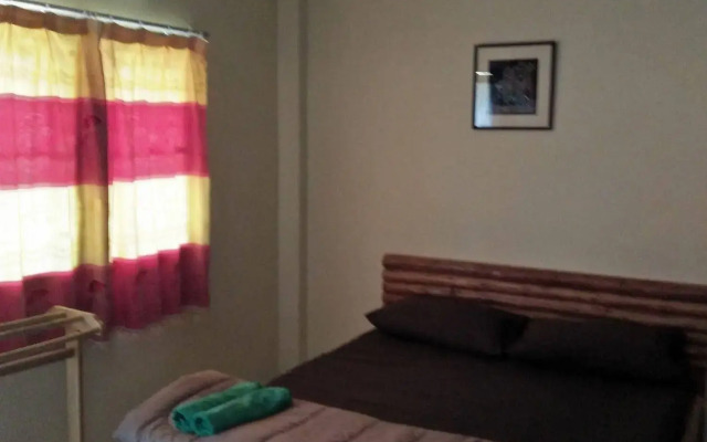 Lanta House - Adults Only