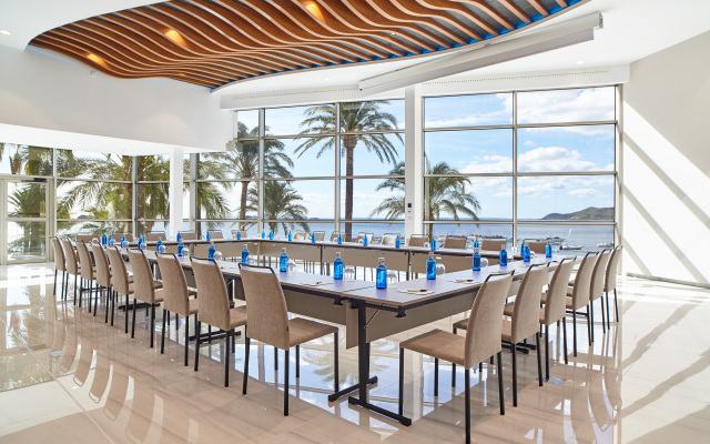 Hotel Torre Del Mar