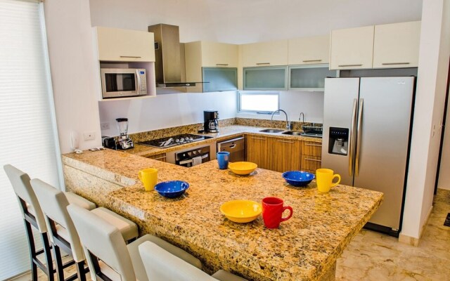 Casa del Mar 114 by PRP