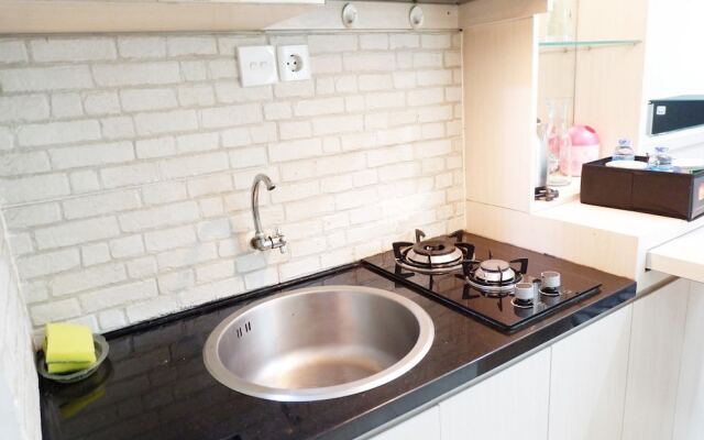 Simple and Modern Bassura City Apartment