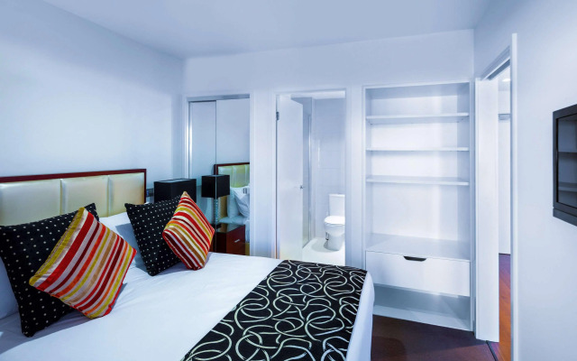 The Sebel Melbourne Docklands Hotel