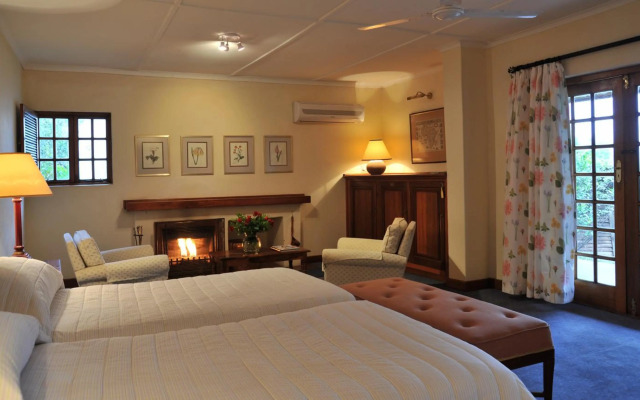 Coach House Hotel & Spa
