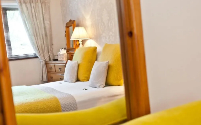 Hill Crest Country Guest House
