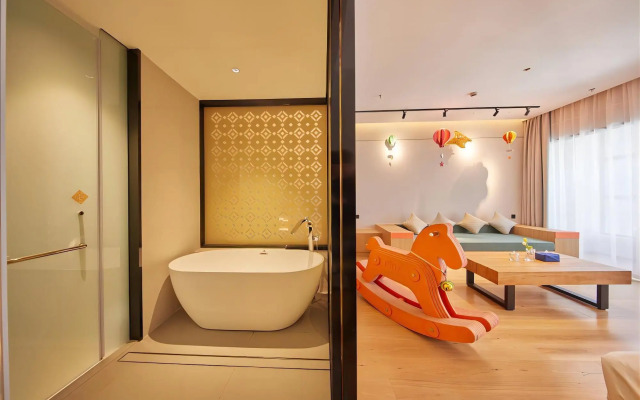Timeless Boutique House