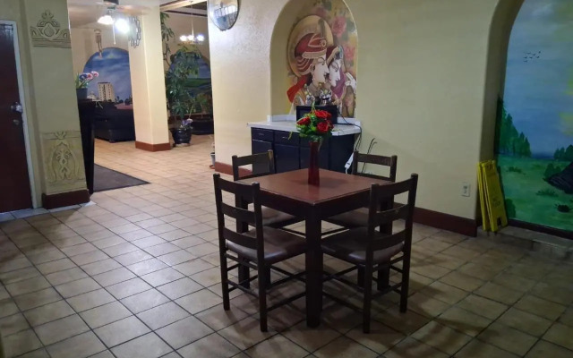 Hotel O Colonial Inn Brownsville Tx