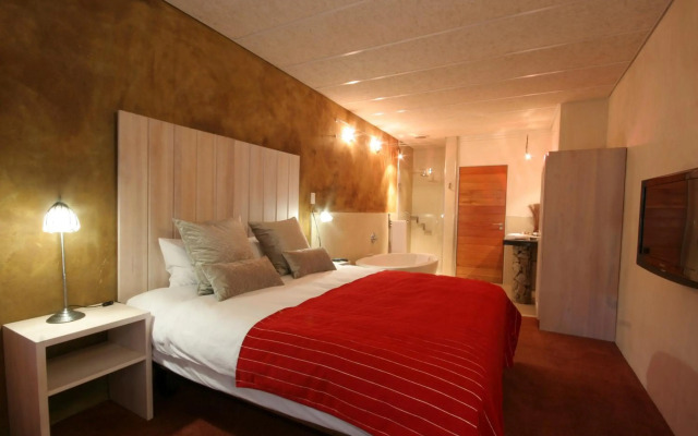 African Rock Hotel & Spa, a "Boutique Lifestyle Resort"