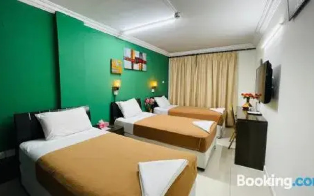 Royal Prince Hotel