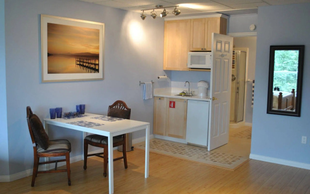 Madeira Park Bed and Breakfast