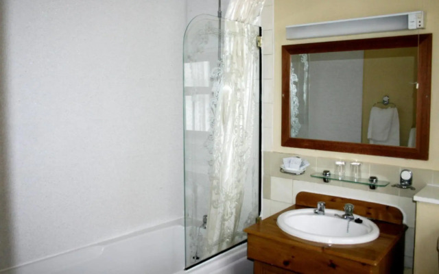 Cardiff Sandringham Hotel