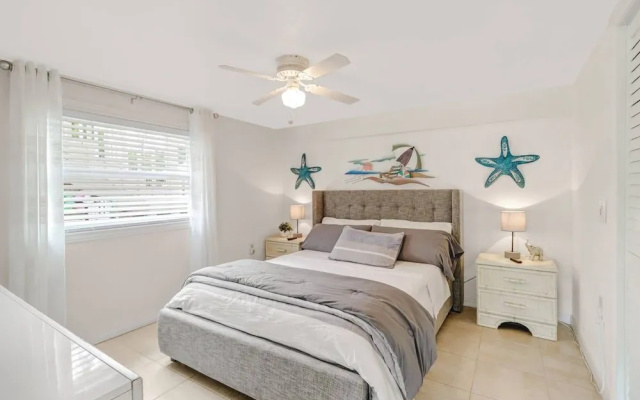 116 Bay Mar Dr