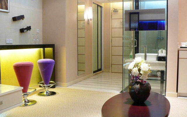 Nanning Champs Elysees Hotel
