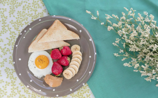 Cozzzy Guest House - Hostel