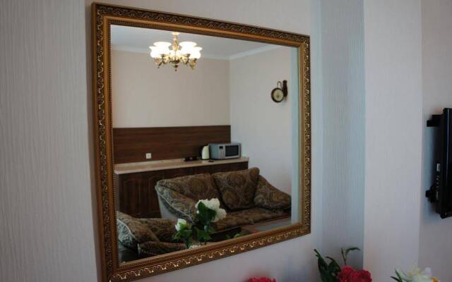 Vip House Hotel