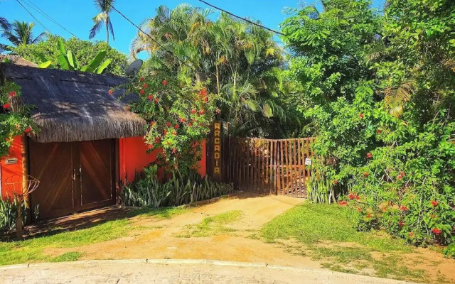 Casa de Temporada Arcádia, 22 Hóspedes, Piscina, 5 Suítes e Churrasqueira em Itacaré Bahia