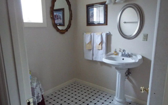 The Tillie Pierce House Inn