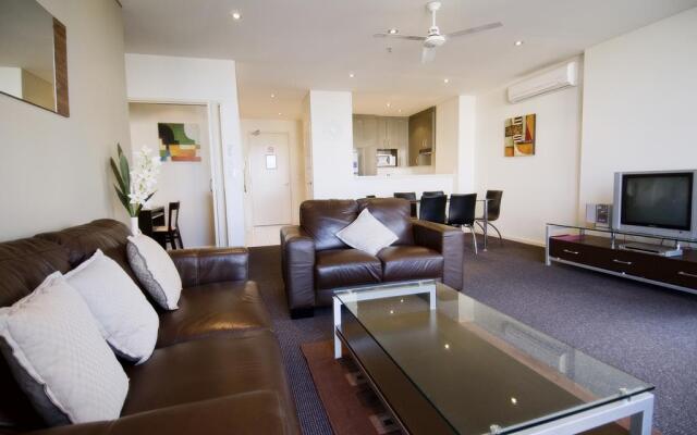 Solaire Apartments