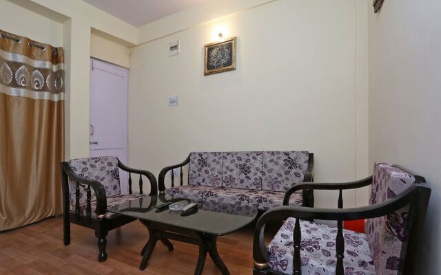 OYO 13762 Home Peaceful 2BHK Kasumpti