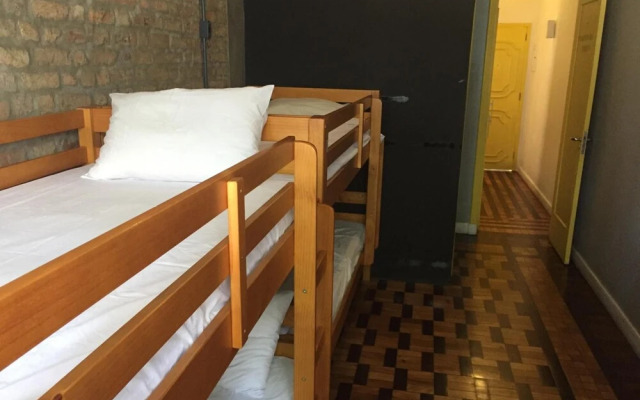 Kaza Rio Hostel