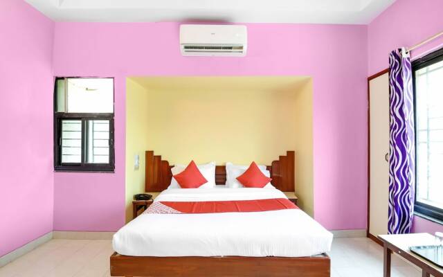 OYO 13926 Hotel Kala Laxmi