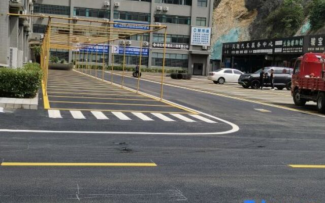 New Beacon Xinxilai International Hotel