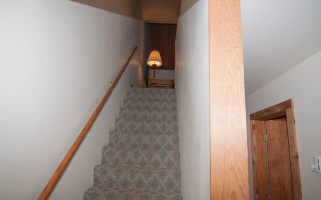 Northwoods A4 - Huckleberry Hideaway