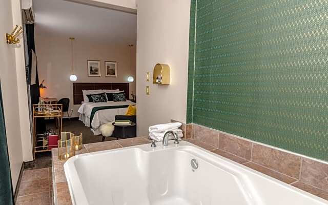 Maison Cartier Boutique Hotel