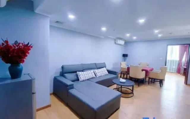 Jinshawan Hotel (Huangpu Dashadi Subway Station Branch, Guangzhou)