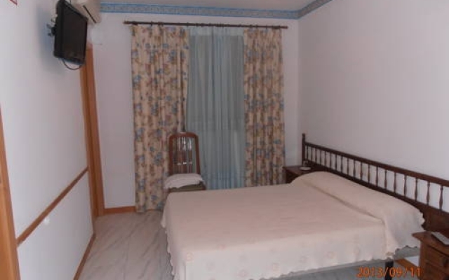 Hostal Restaurante Las Rejas