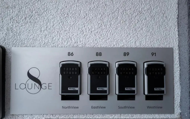 Lounge 8 Studios