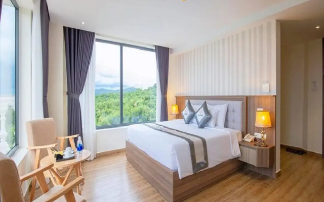UM-PQ hotel Phú Quốc