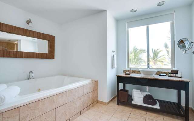 Las Terrazas Resort and Residences Ambergris