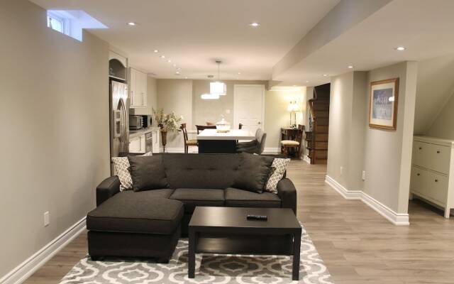 Fully Furnished Private Guest Suite