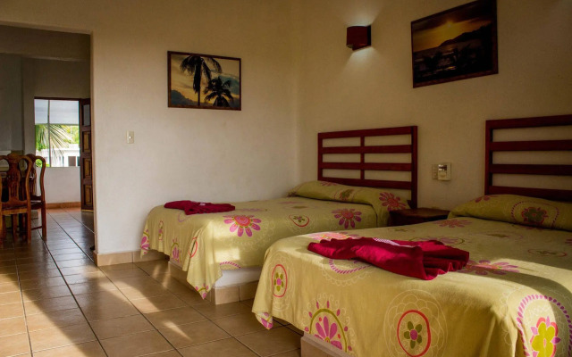 Suites & Hotel Punta Esmeralda