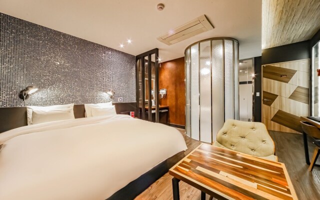 Motel 123