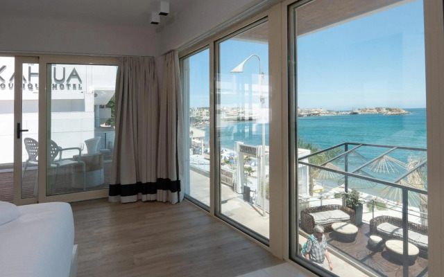 Kahlua Sea View Suites