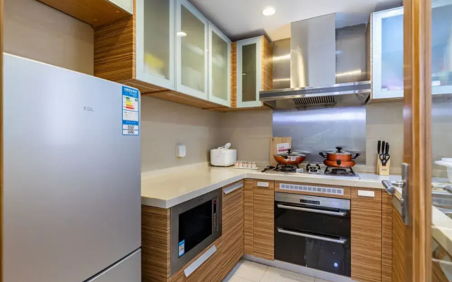 Locals Boutique Apartment Huafa Plaza 7