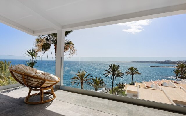 Deva Beach Boutique Apartments