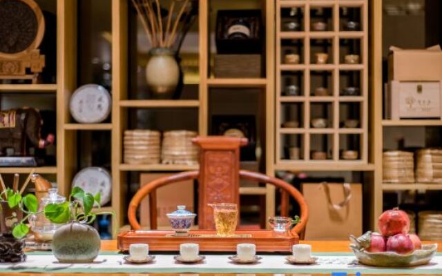 Sucai Culture and Art Hotel (Xishan Dianchi Haigeng Store)