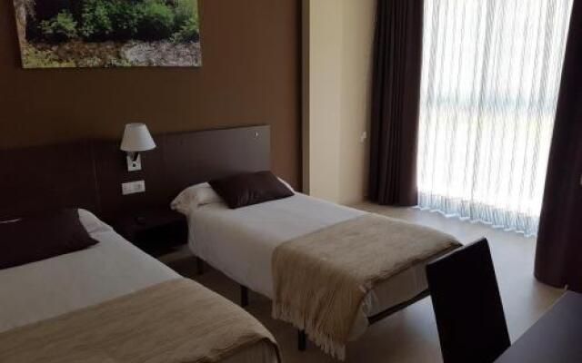 Pension-Albergue Lemos