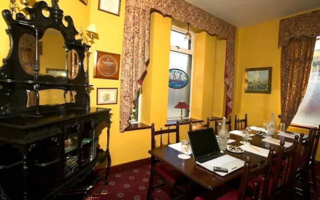 The Redbank Guesthouse