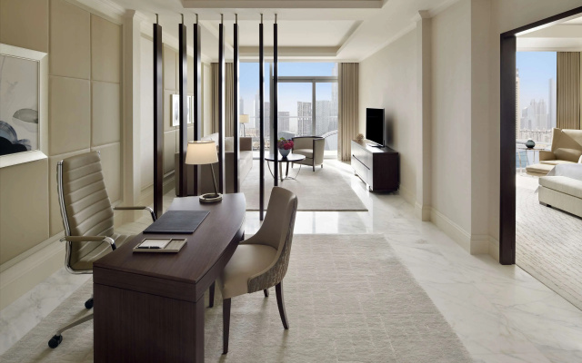 Address Dubai Mall Hotel