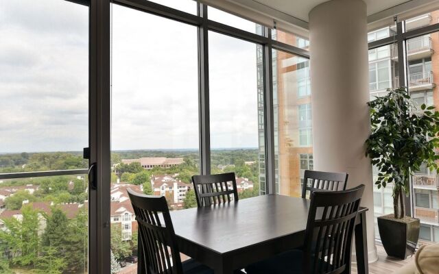 Ovation at Park Crest by Bridgestreet