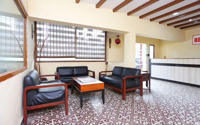 OYO Flagship 2207 Hotel Transit